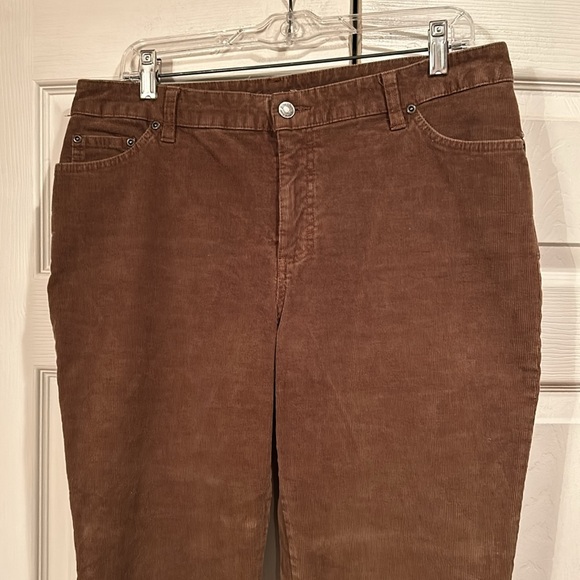 St John’s Bay sz 12 Boot Cut Brown Corduroys with Tummy Panel Secret Slender - Picture 2 of 8